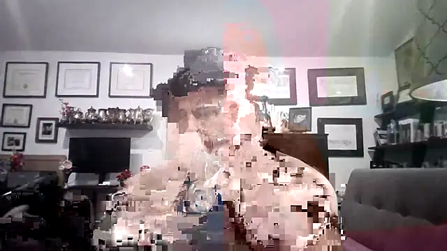 Snapshot of LARawAlways2 chatting on October 6, 2025, 4:04 pm LARawAlways2 online show from October 6, 2025, 4:04 pm
