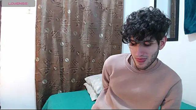 Thhiago tay online show from September 20, 2025, 4:46 am