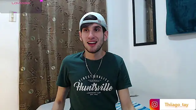 Thhiago tay online show from November 13, 2025, 4:44 am