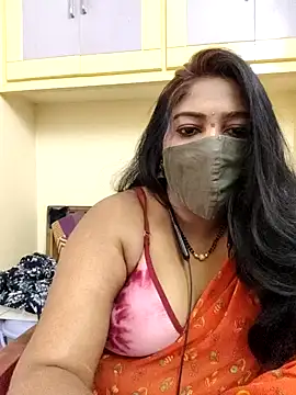 RomeoJuliet345 online show from March 20, 2026, 6:18 am