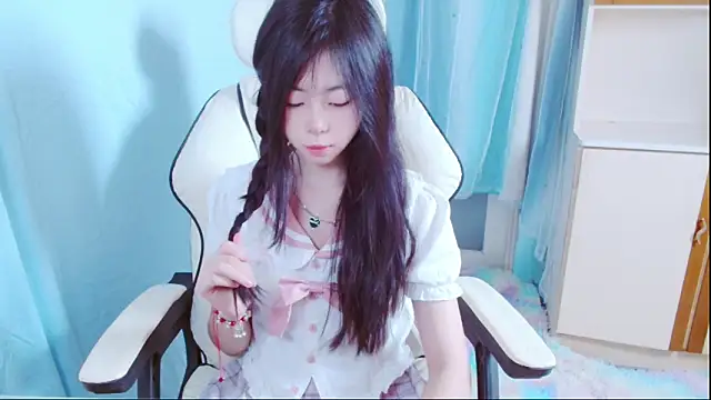 xiyao1314 online show from October 24, 2025, 1:57 am