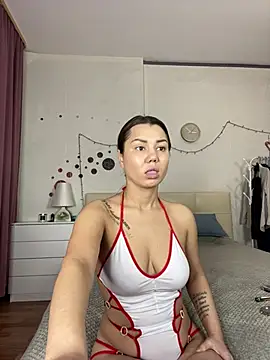 MiraMiss online show from February 16, 2025, 10:10 am