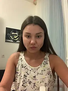 MiraMiss online show from March 26, 2026, 3:39 pm