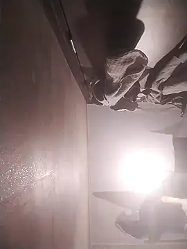 jenilmax online show from March 11, 2025, 1:45 pm