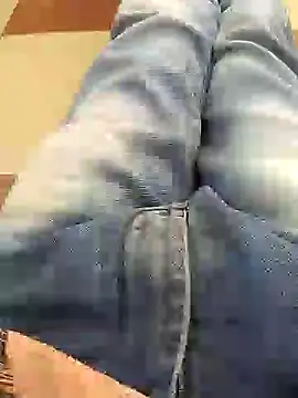 PracticalGum40 online show from February 16, 2025, 10:43 am