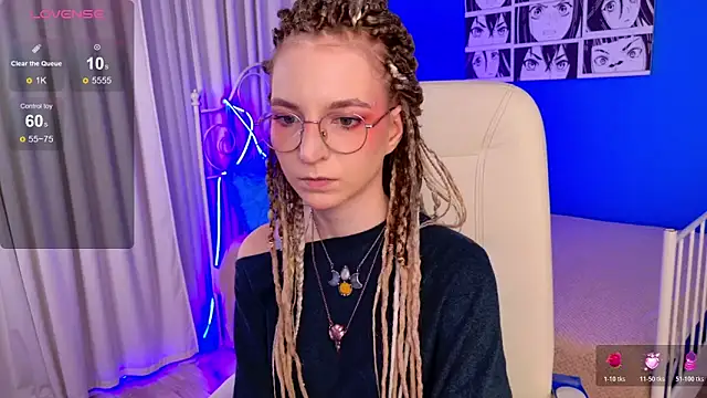 VioletShine online show from November 15, 2025, 11:18 am