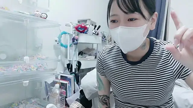 Snapshot of rei_0180 chatting on June 10, 2026, 10:58 am rei 0180 online show from June 10, 2026, 10:58 am