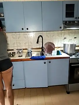 Alison fitness online show from November 25, 2025, 11:10 am