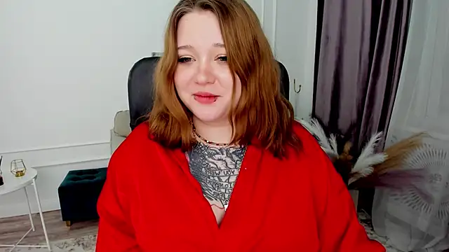 MoonLghte online show from January 30, 2025, 1:44 am