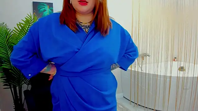 MoonLghte online show from February 13, 2025, 1:40 am