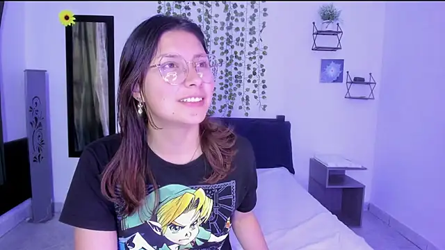 Noellesable online show from December 27, 2024, 5:26 pm