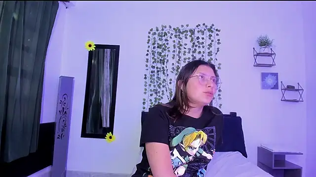 Noellesable online show from December 27, 2024, 8:28 pm