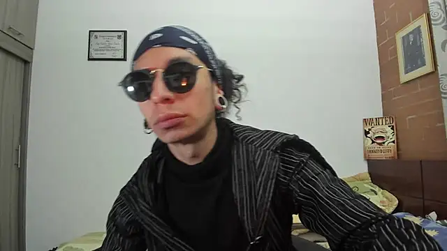 Mugiwara666 online show from February 17, 2025, 9:52 pm