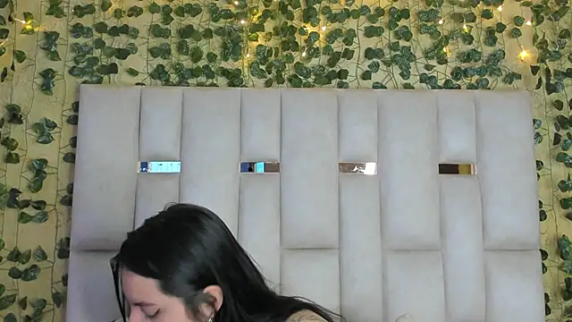 jenifer  power10 online show from January 9, 2025, 1:45 pm