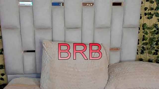 jenifer  power10 online show from January 10, 2025, 6:28 pm