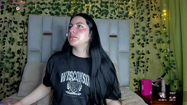 jenifer  power10 online show from March 4, 2025, 11:51 am