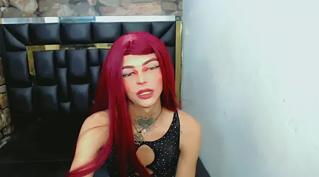 Snapshot of Luna_and_valery chatting on February 3, 2025, 8:35 pm Luna and valery online show from February 3, 2025, 8:35 pm