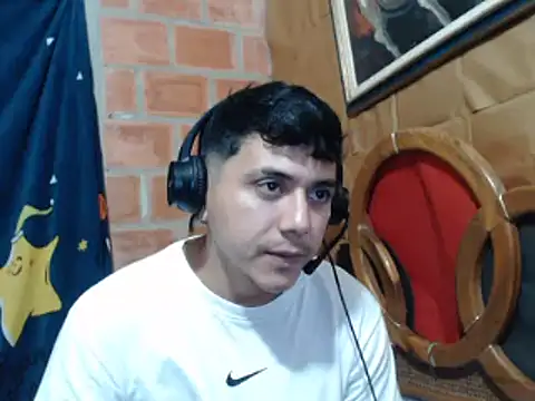 Snapshot of Horny_dirty_boy chatting on January 24, 2025, 1:24 am Horny dirty boy online show from January 24, 2025, 1:24 am