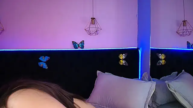 Anastasia Whitee online show from April 10, 2026, 2:00 pm