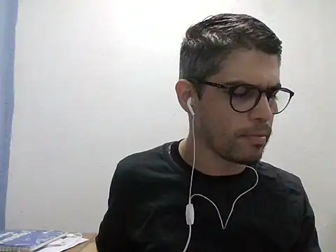 DiGabriel online show from May 11, 2026, 5:46 am