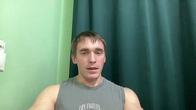 Snapshot of Mrbiceps23 chatting on December 1, 2024, 9:59 pm Mrbiceps23 online show from December 1, 2024, 9:59 pm