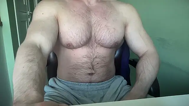 Snapshot of Mrbiceps23 chatting on March 12, 2026, 9:48 am Mrbiceps23 online show from March 12, 2026, 9:48 am