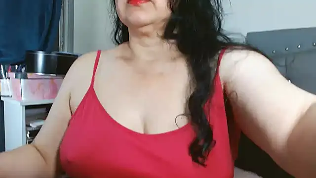 Snapshot of maturepriscila chatting on June 21, 2026, 1:57 pm maturepriscila online show from June 21, 2026, 1:57 pm