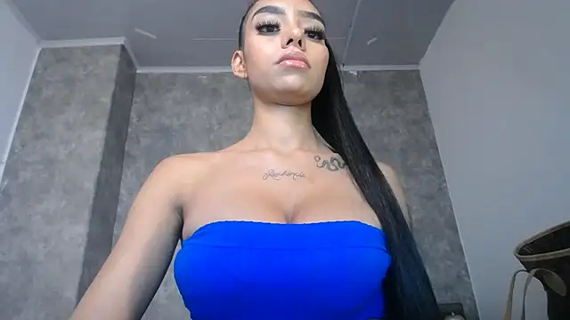 Tiffanny online show from January 13, 2025, 6:27 pm