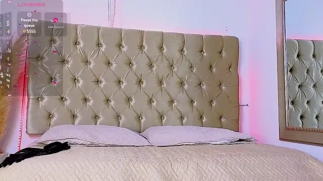 Snapshot of ened_nessa chatting on February 16, 2025, 3:38 pm ened nessa online show from February 16, 2025, 3:38 pm