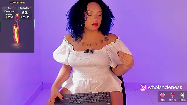 Snapshot of ened_nessa chatting on November 27, 2025, 2:52 pm ened nessa online show from November 27, 2025, 2:52 pm