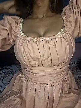 Aaliyalove1 online show from February 11, 2025, 11:33 pm