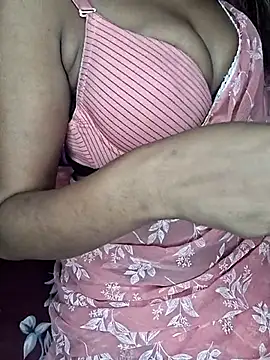 Aaliyalove1 online show from February 24, 2025, 8:36 pm