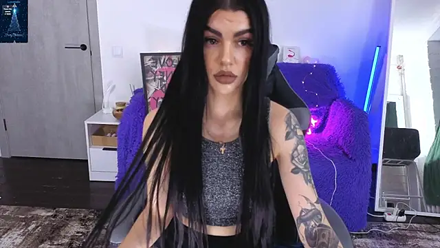 Tiffany lab online show from December 4, 2025, 4:16 pm