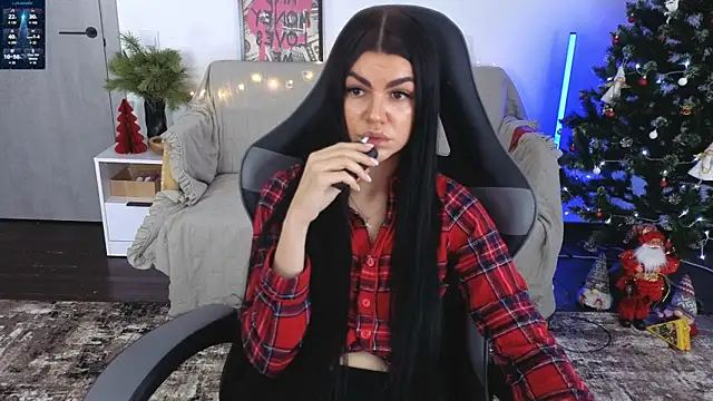 Tiffany lab online show from December 22, 2025, 12:46 pm