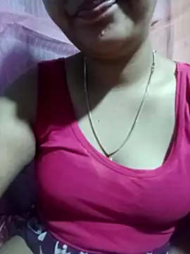 Super-Couple online show from April 6, 2026, 4:32 am