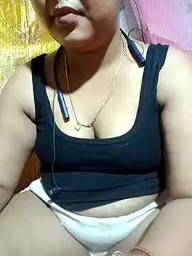 Super-Couple online show from April 14, 2026, 4:24 pm