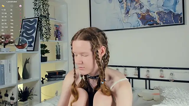 ZaraBluitt online show from March 22, 2025, 10:39 am