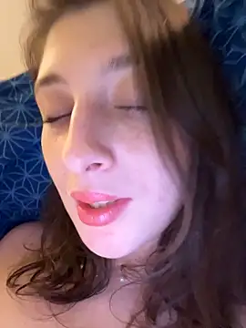 lolippp666 online show from February 25, 2026, 8:18 pm