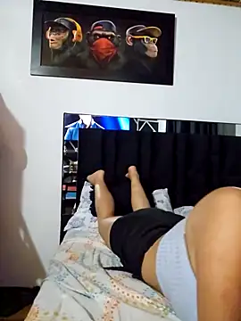 Sofi hot 4m online show from November 9, 2025, 1:15 am