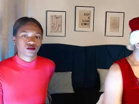 Snapshot of MISSANDRE4 chatting on December 24, 2024, 2:12 pm MISSANDRE4 online show from December 24, 2024, 2:12 pm