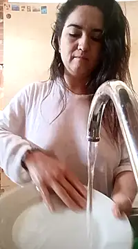 alexax0 online show from December 6, 2024, 1:00 pm