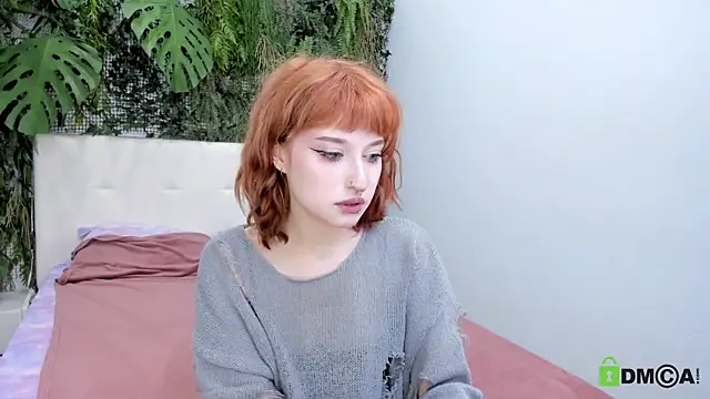 ElizaNik  online show from September 18, 2025, 5:42 am