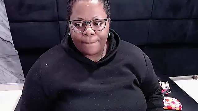 rocio bbw  online show from September 23, 2025, 3:42 am