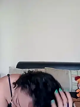 Snapshot of Lunavega1 chatting on February 24, 2026, 5:11 pm Lunavega1 online show from February 24, 2026, 5:11 pm