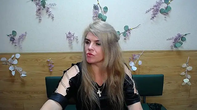 Julya Barbi online show from December 17, 2024, 6:02 am