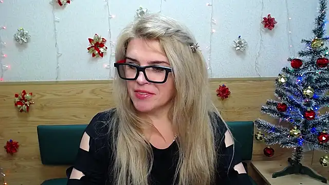Julya Barbi online show from December 20, 2024, 9:21 am