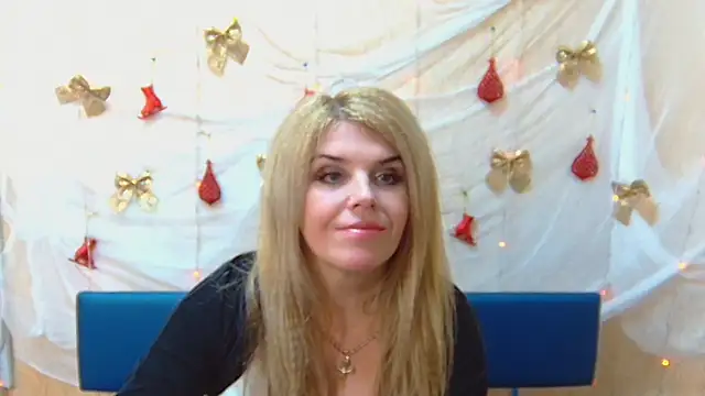Julya Barbi online show from December 28, 2024, 12:24 pm