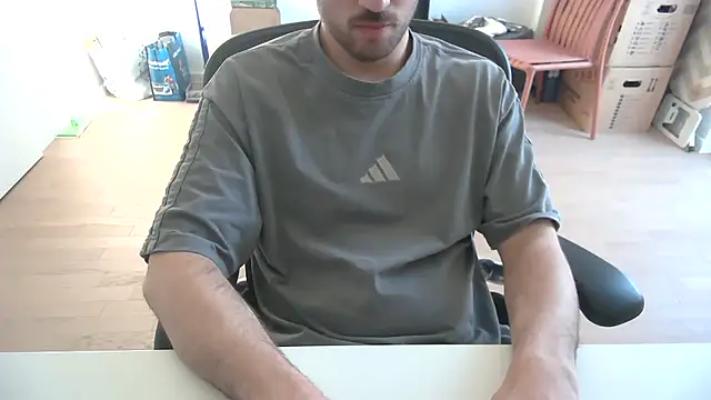 taallguyy 196 online show from April 22, 2026, 5:14 pm