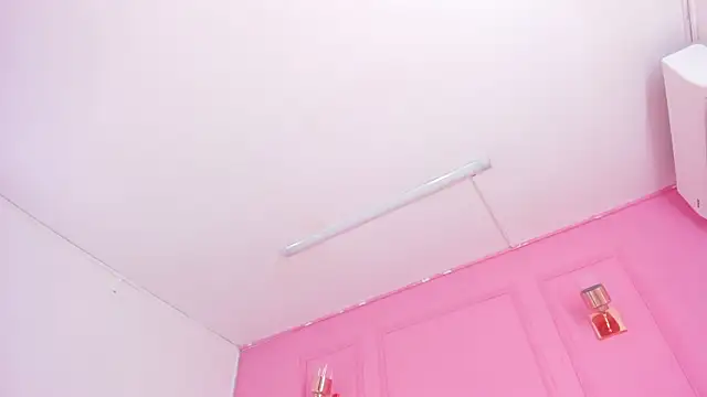 khloeblake online show from January 15, 2025, 11:00 am