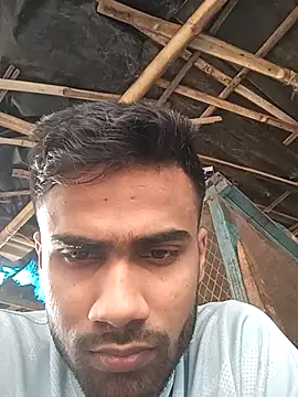 Snapshot of Skinny_Bigass_23 chatting on February 20, 2025, 8:39 am Skinny Bigass 23 online show from February 20, 2025, 8:39 am